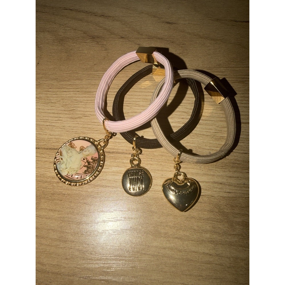 Juicy Couture Pink Elastic Hair Tie Bracelet with Cameo Charm Gold Tone Heart